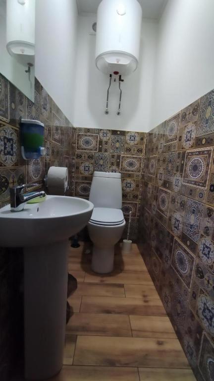 Отель "Swallow House" Cherkasy Bilik gambar