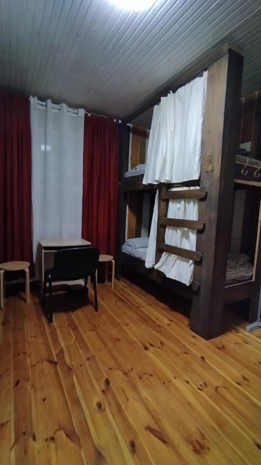 Отель "Swallow House" Cherkasy Bilik gambar