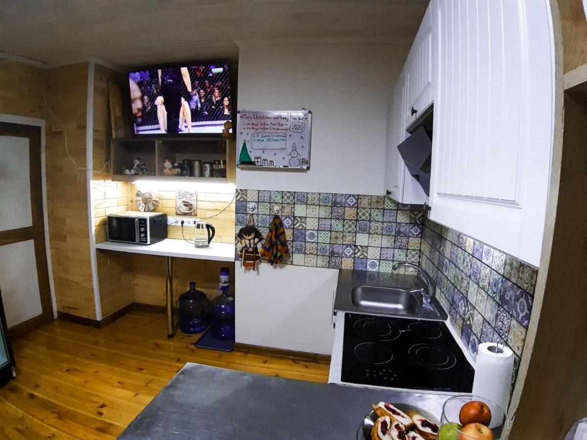 Отель "Swallow House" Cherkasy Luaran gambar